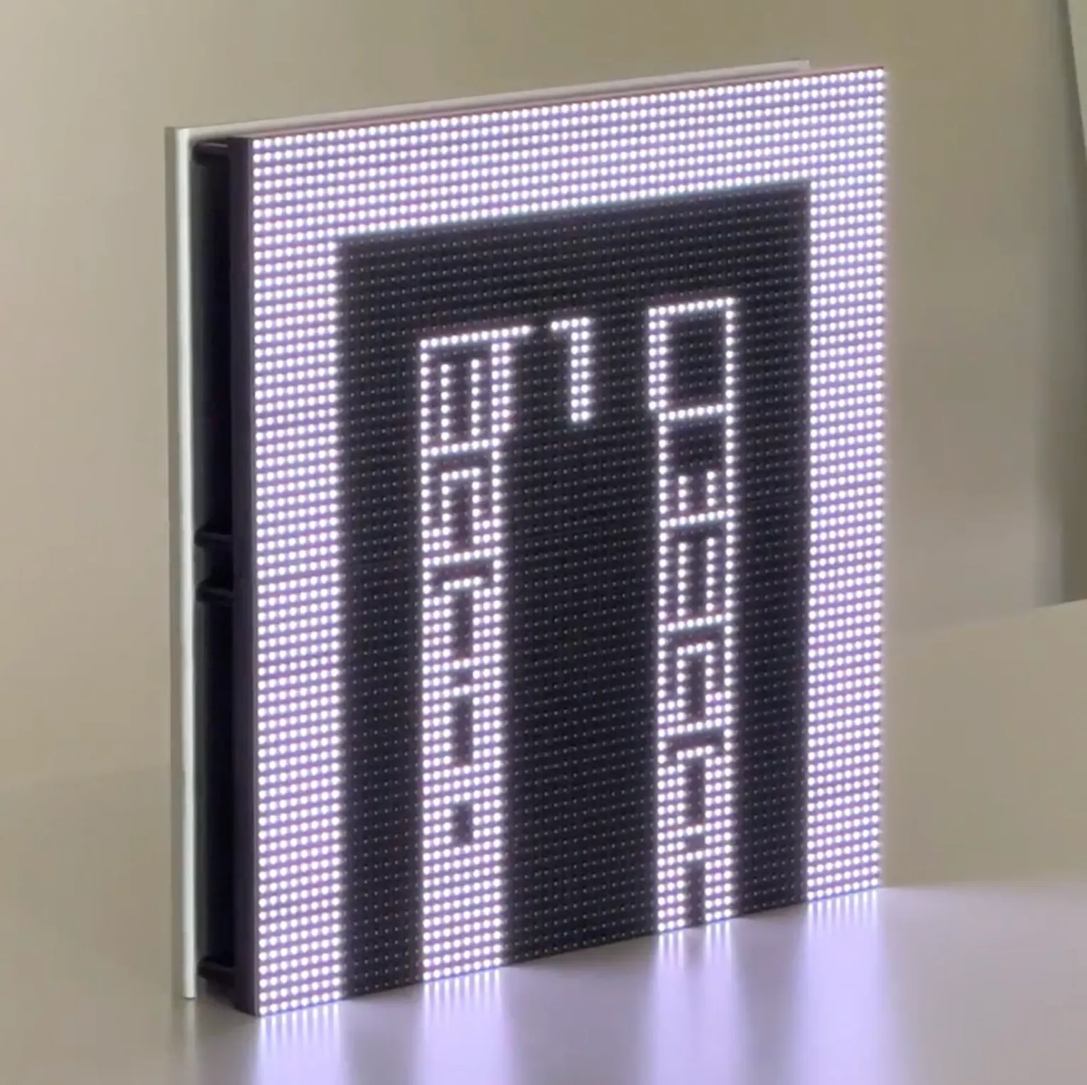 Recursive Tile -  Physical LED display with custom electronics