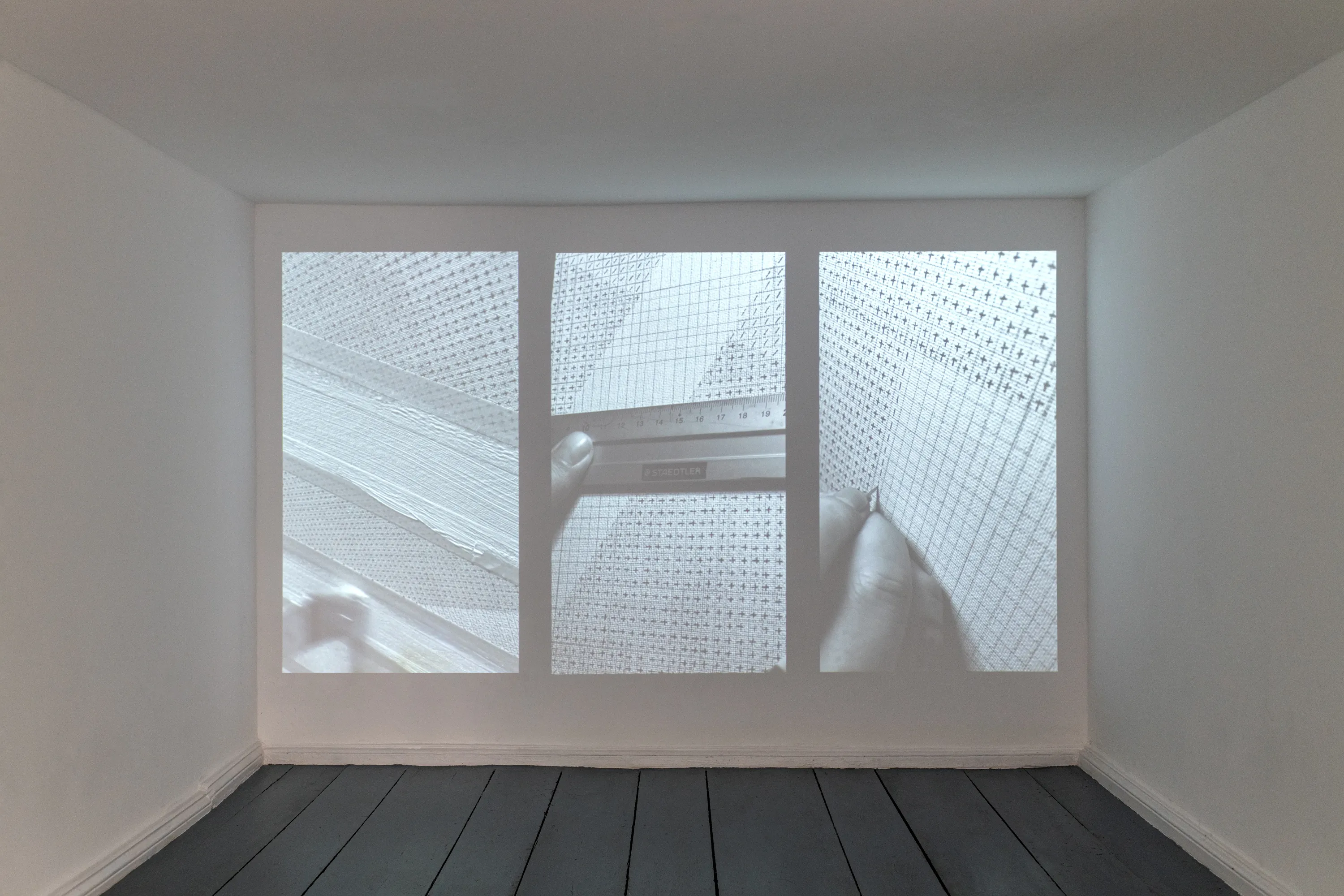 Installation view, *Piezo*, Galerie Met, Berlin, 2024. Courtesy the artist and Galerie Met. Photo: Studio kela-mo.