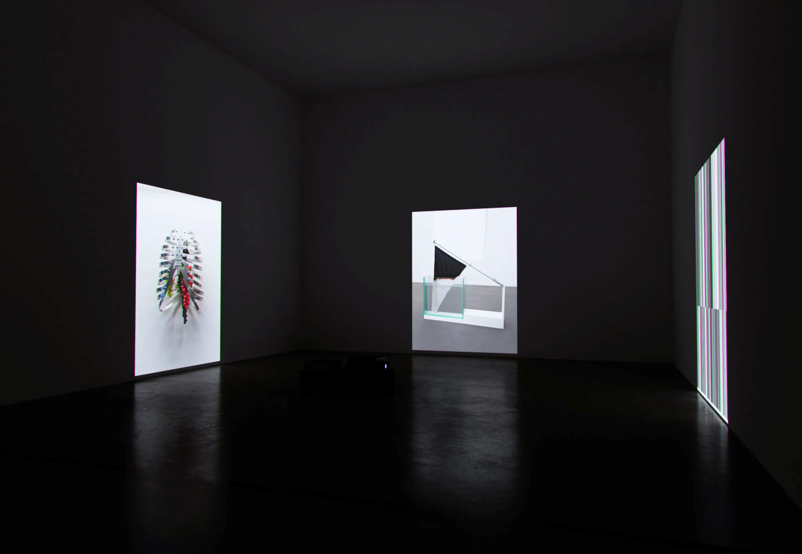 Installation view, Huber Huber, Versuch (Experiment), 2023. REPLACEMENT, digital exhibition. Image courtesy of Nighttimestory Gallery.