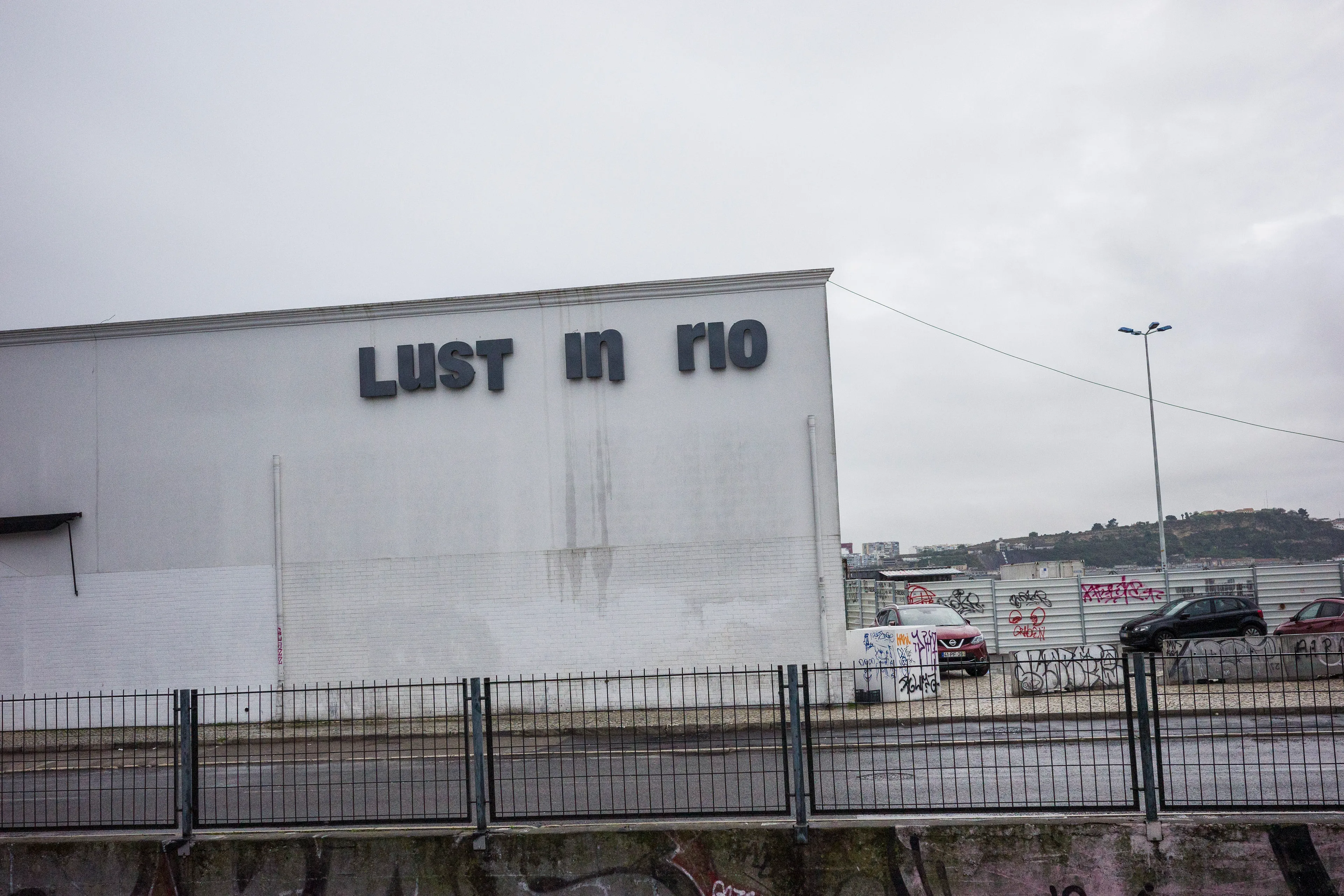 Lust in Rio signage