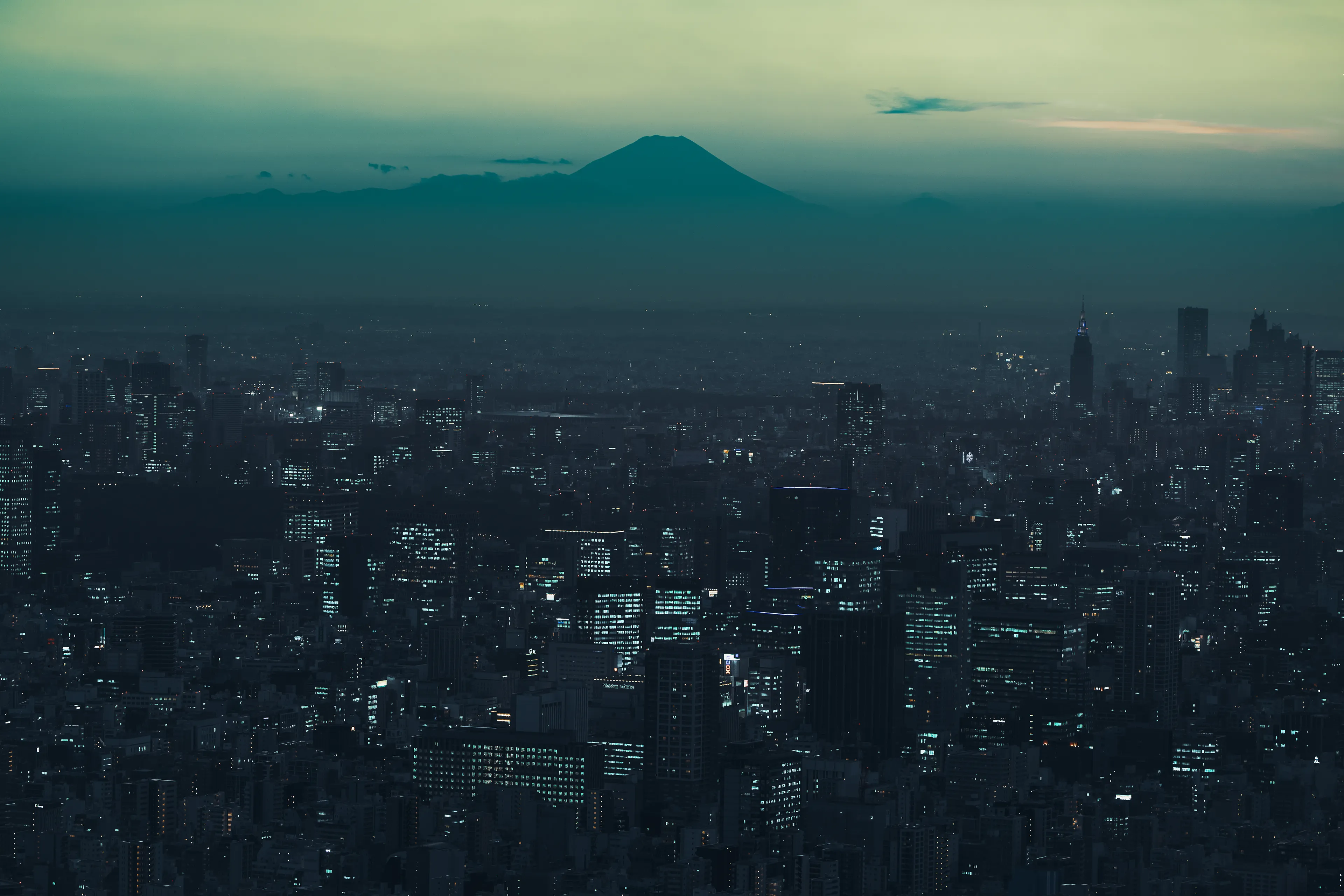 Asakusa, Tokyo, October 25, 2023 at 4:58:39 PM, iso320, 135mm, f/2.8, 1/125sec, 7801x5203