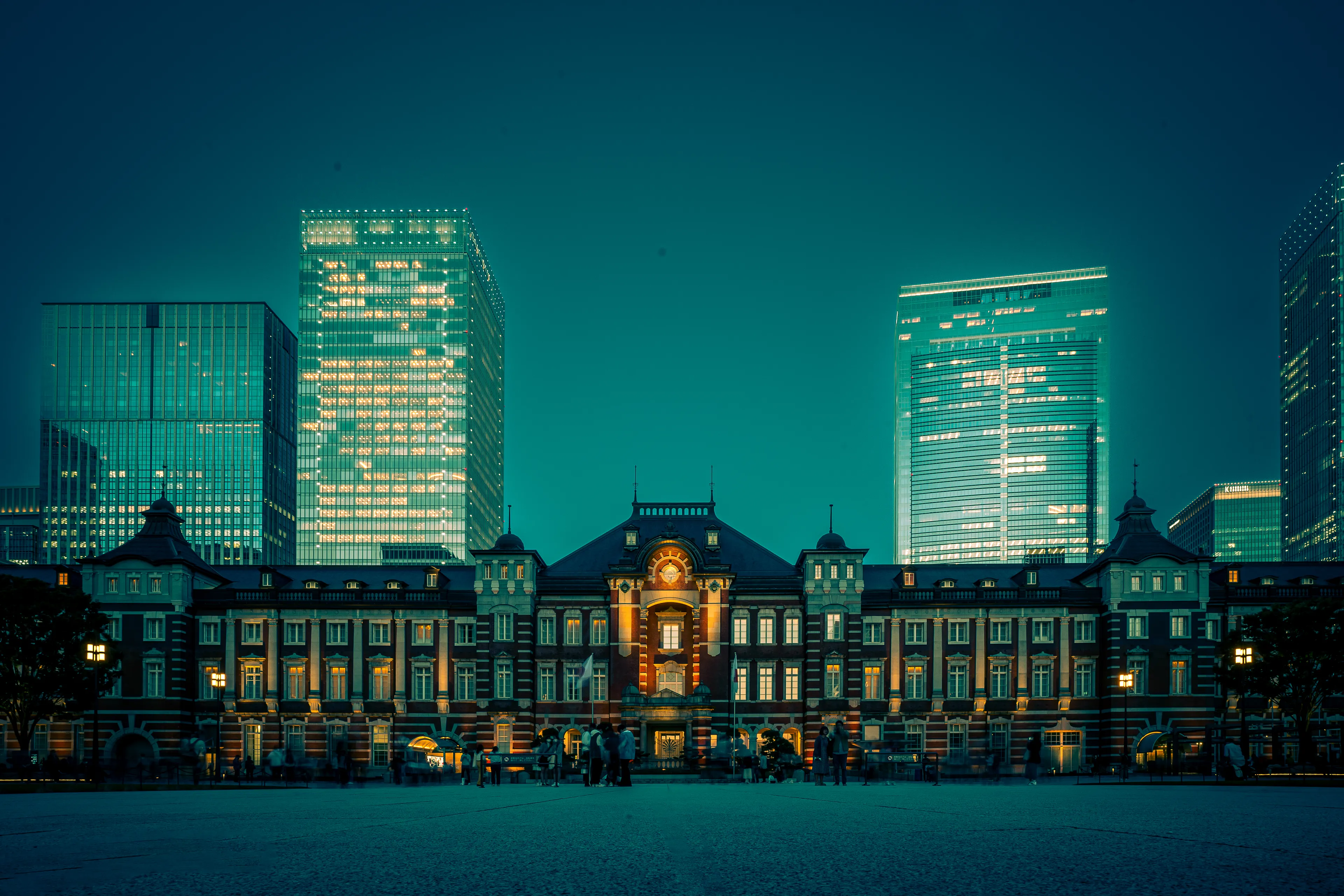 Chiyoda, Tokyo, May 2, 2023 at 6:35:39 PM, iso 50, 20mm, f/22, 6.0sec, 5710x3809