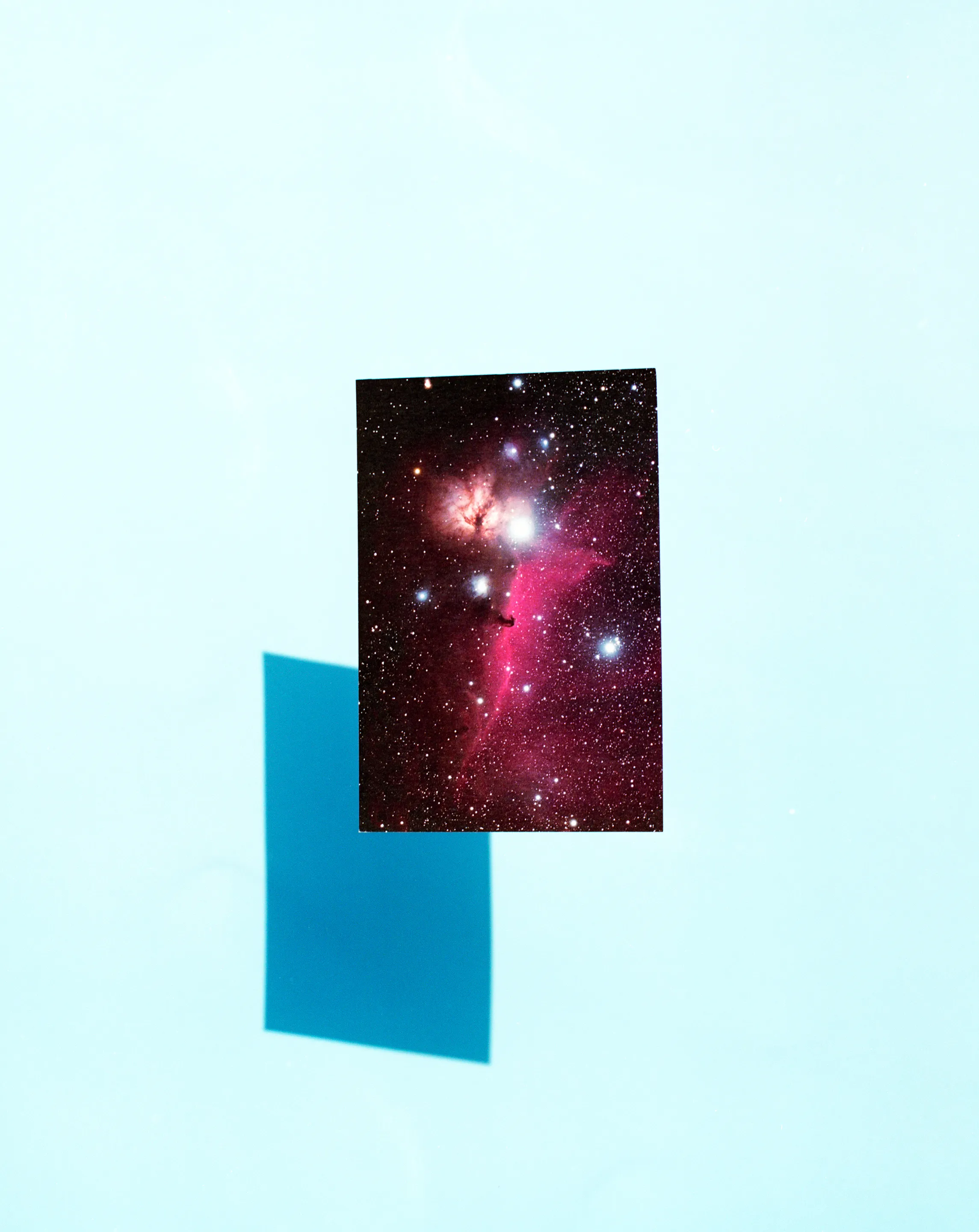 In 2016 I took long walks through different cities and every object I found became a possibility for me to escape the reality of a structure where I didn’t feel I had a place in.

This is a photographic narrative about dreaming of being somewhere else while roaming through the city, a generational condition that seems to be getting stronger as young people retreat from the city into digital spaces.
