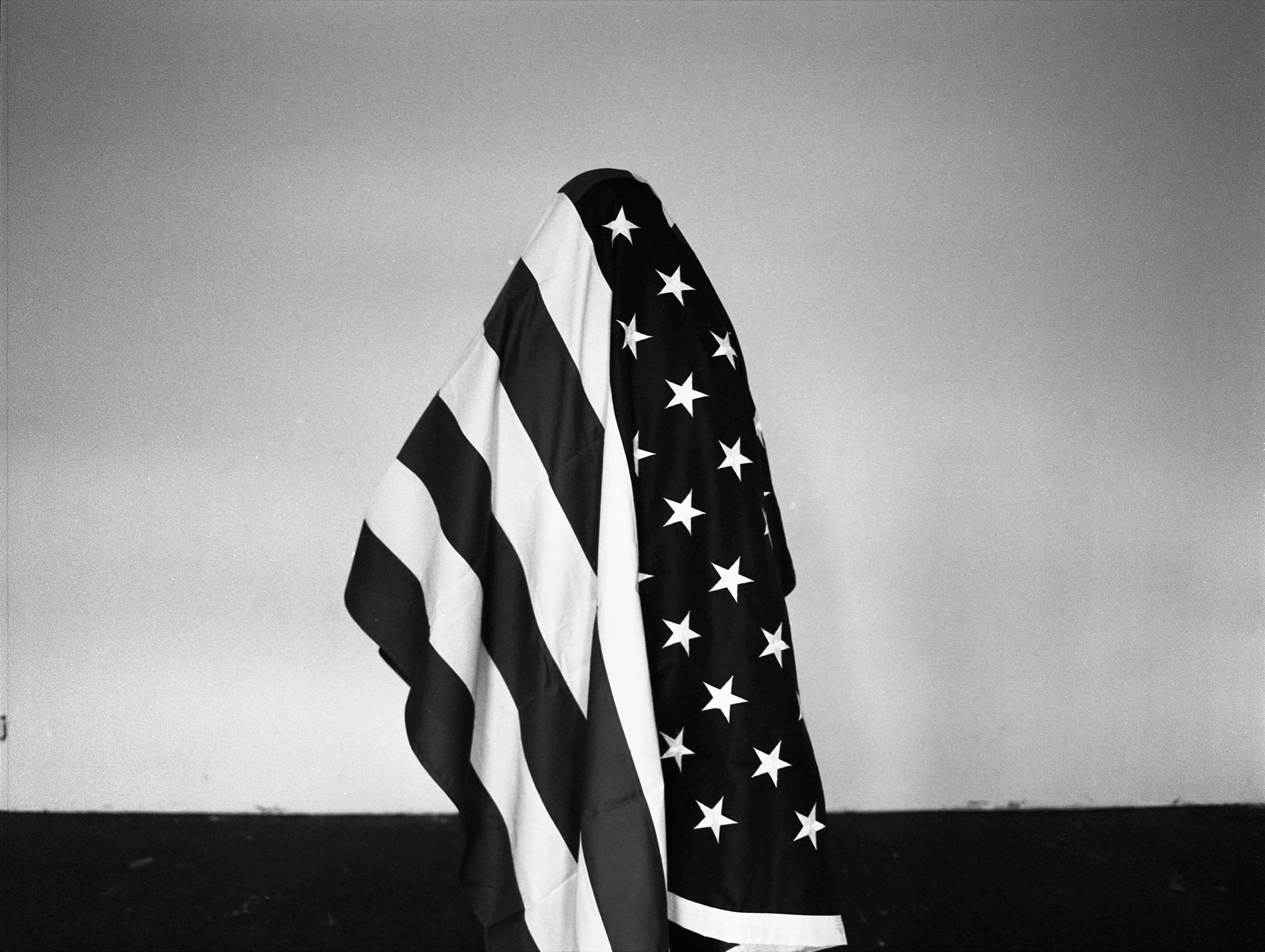 Righteous Indignation, #8 (2017)

These images explore the emotional manifestations of the Black American's relationship to the United States. What is anger when it is just?  What is disappointment when it is earned? What are symbols when they fail?

This series seeks to provide an avenue of expression, and a venue of reflection on the multitude of experiences in these United States.

This is the 8th image in a collection of 10 stills. 

Image size: 4000 x 3006(4k)

NFT 1/1

Physical Edition 1/3 2AP
