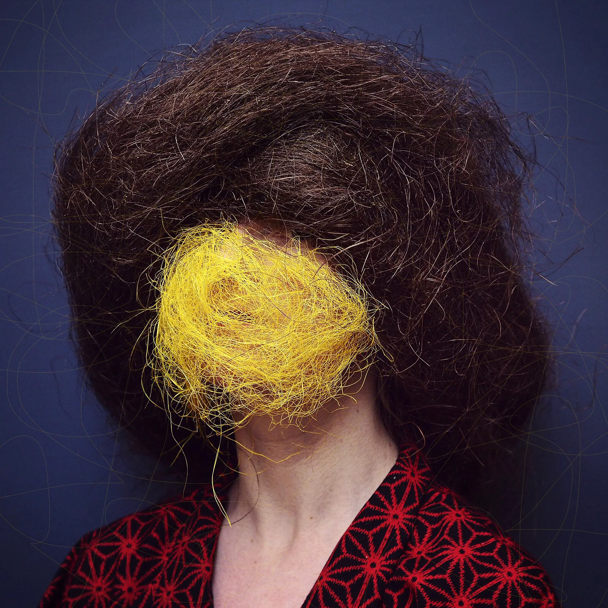 Circular is a series of three self-portraits framed within the constant construction and deconstruction of identity that's very much present in Isabelita Virtual's work. 

We patiently unravel the intertwining knots and tangles, hoping to find a way out of the labyrinth of the self. 
We are our own creator.

