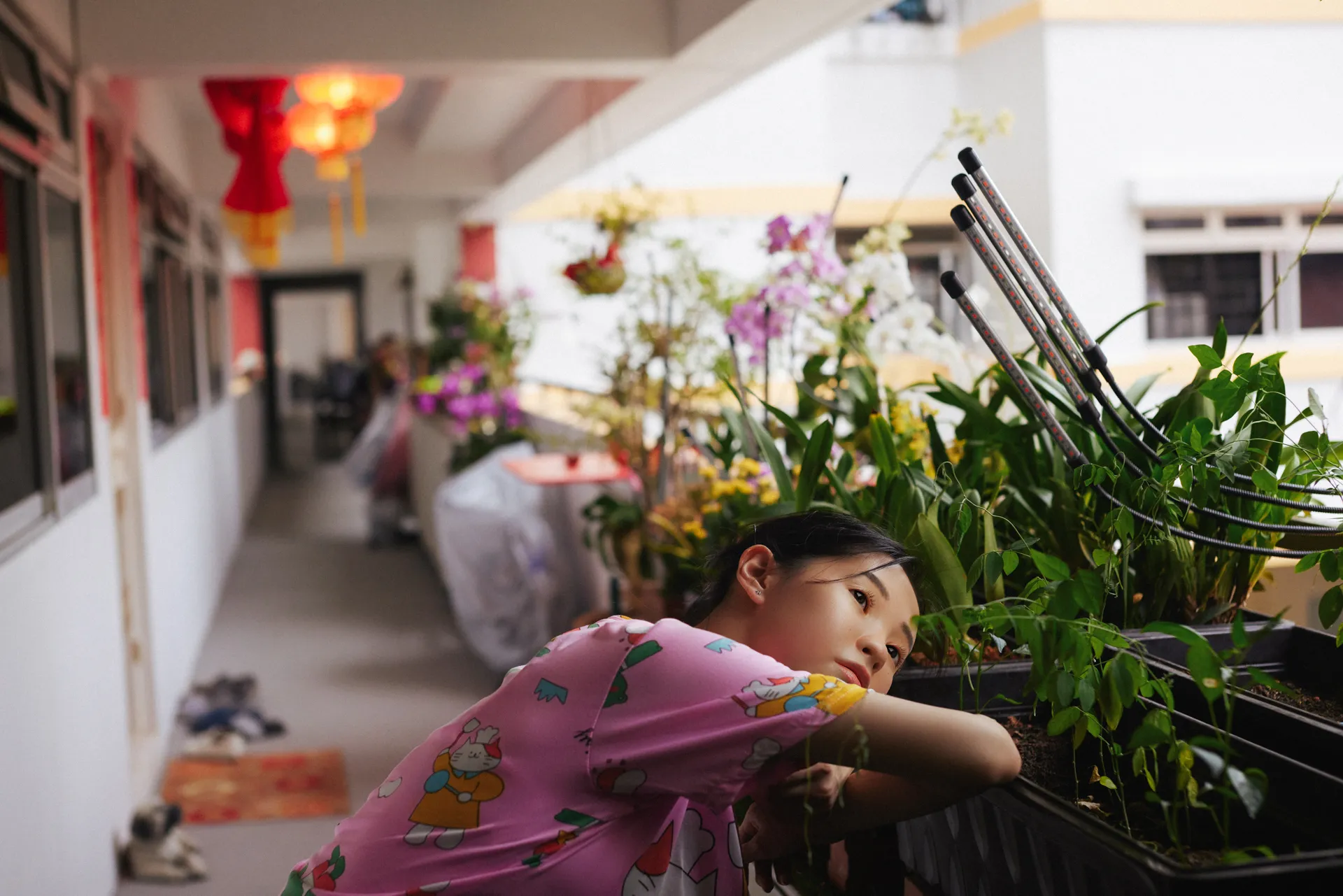 In a world where we take hundreds of photos to document our lives and curate our memories, Singaporean artists and adolescent friends Shavonne Wong and Lenne Chai are examining if memories, just like images, can be easily manipulated to fit our desired version of the truth.
For this project, Shavonne Wong, an award-winning photographer turned 3D virtual model creator, has collaborated with Lenne Chai, an acclaimed US-based Singaporean fashion photographer to create a series of images depicting an imaginary young girl's transition from girlhood to adolescence, sculpted digitally.
This 3D model is an amalgamation of their younger selves, and is inspired by their upbringing in Singapore. Their virtual teenage character hangs out in her bedroom, makes soap bubbles with a friend, takes naps by the sea shore… There is a dream-like quality in the works that underpins an uncanniness to these digitally-crafted realistic pieces.
Echoing a larger trend that questions authenticity in the way we represent and document ourselves, this work takes it a step further to consider the subjectivity of memory. If memories, just like images, can be just as easily manipulated to fit our desired version of truth, then what is real and not?