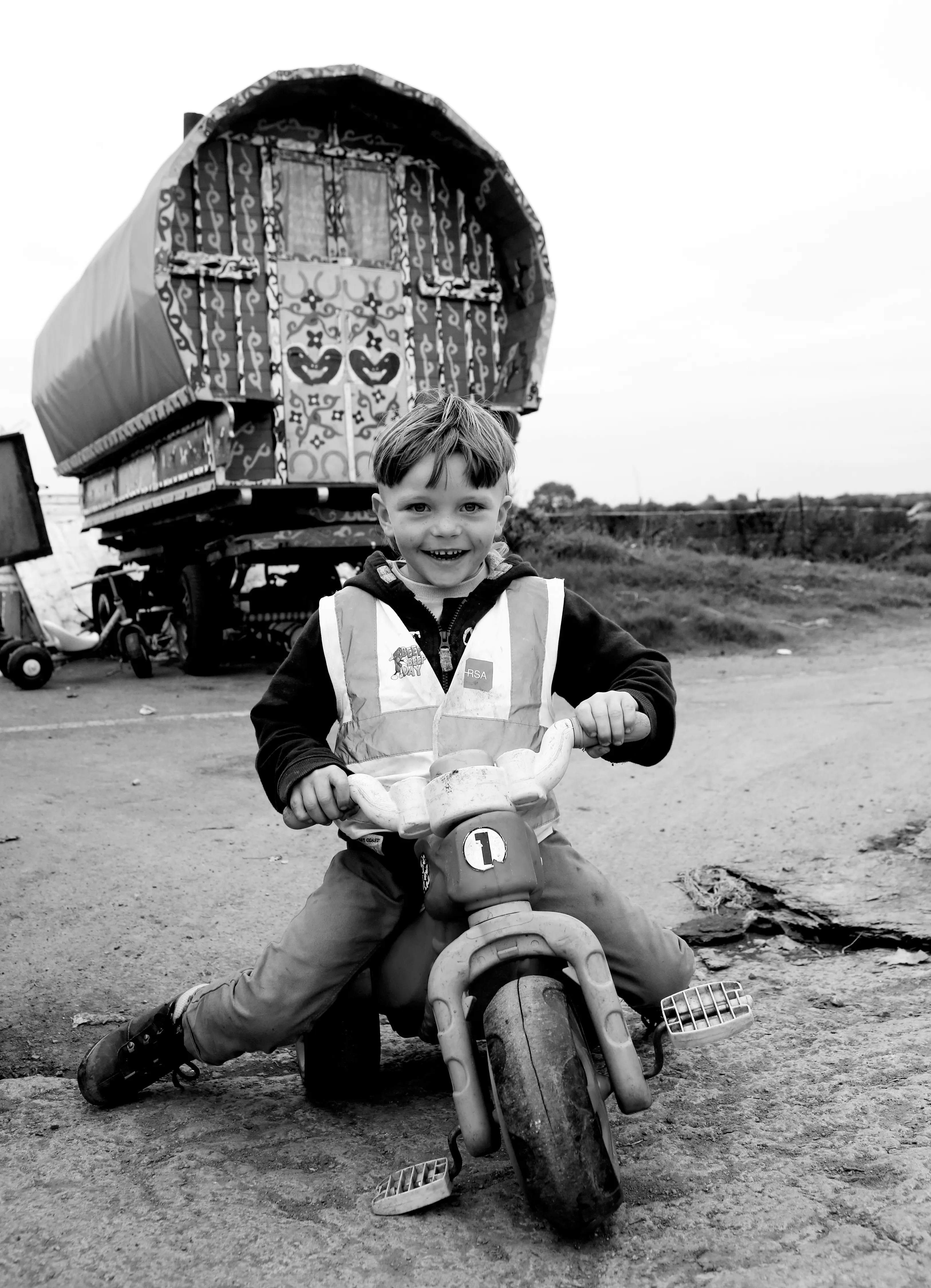"I have spent my entire career photographing children all over the world. The last several years I have focused my eyes on the Irish Traveller that live in caravans on the side of the road or in open fields throughout Ireland.

The Traveller community are an Irish nomadic indigenous ethnic minority. There is no recorded date as to when Travellers first came to Ireland. This is lost to history but Travellers have been recorded to exist in Ireland as far back as history is recorded. Even with their great history they live as outsiders to society and face unbelievable racism growing up. As a mother of two daughters I became so interested in the culture and traditions and lives of these children. I have spent many years traveling back and forth to Ireland to document these incredible children."