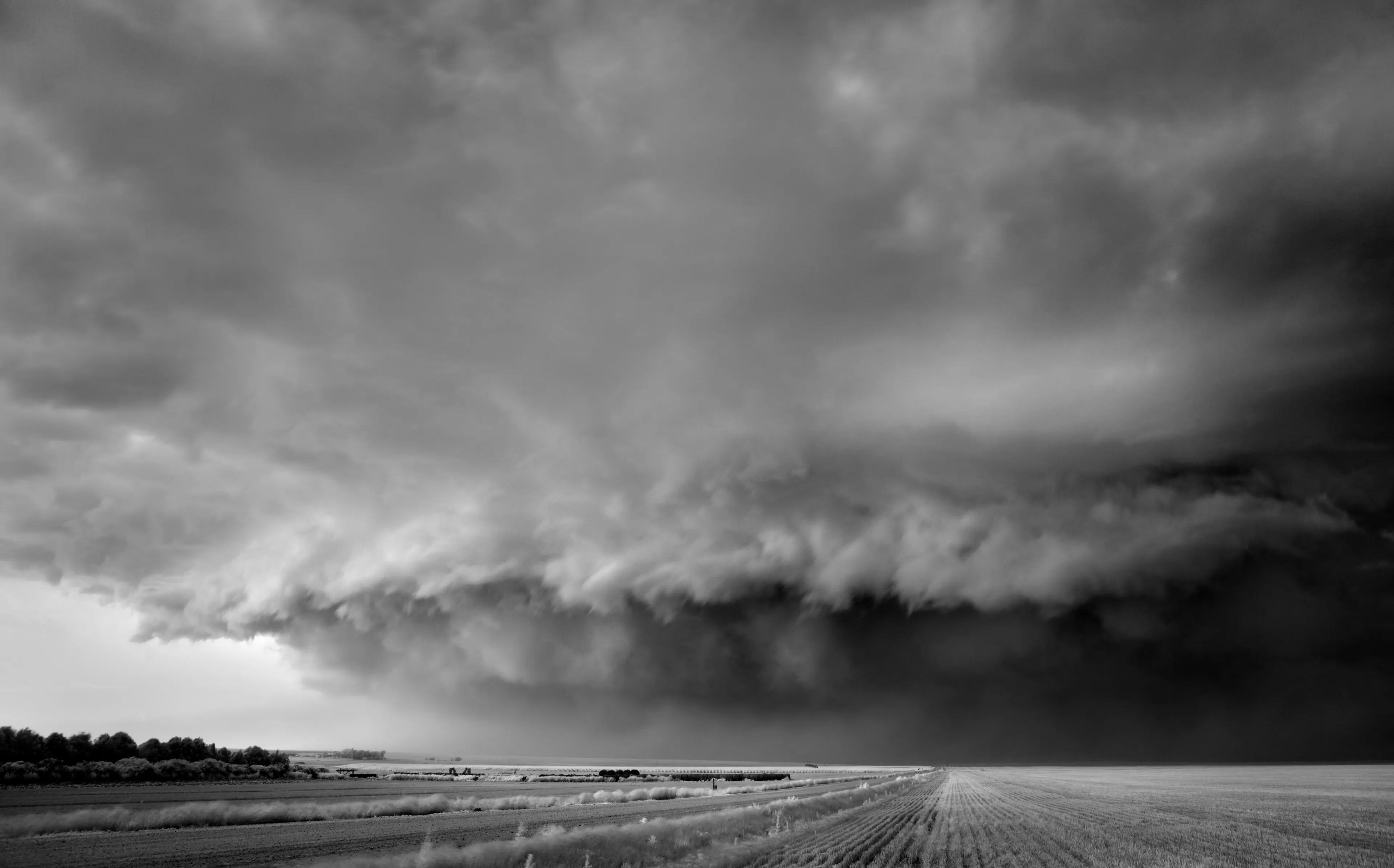 Mitch Dobrowner has been chasing storms since 2009, traveling throughout Western and Midwestern America to capture nature in its full fury. Represented by Kopeikin Gallery, Los Angeles.

Date: 2010