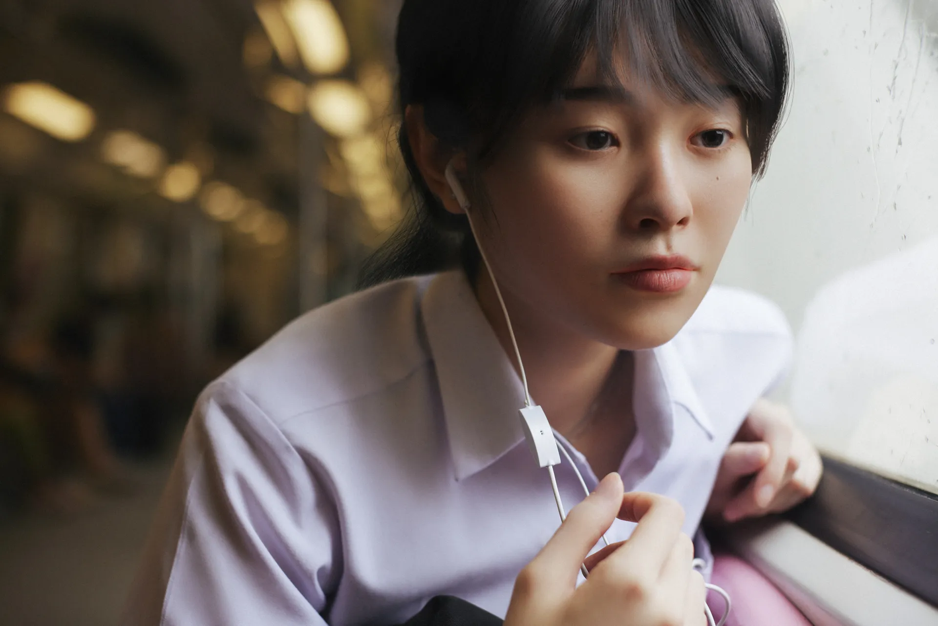 In a world where we take hundreds of photos to document our lives and curate our memories, Singaporean artists and adolescent friends Shavonne Wong and Lenne Chai are examining if memories, just like images, can be easily manipulated to fit our desired version of the truth.
For this project, Shavonne Wong, an award-winning photographer turned 3D virtual model creator, has collaborated with Lenne Chai, an acclaimed US-based Singaporean fashion photographer to create a series of images depicting an imaginary young girl's transition from girlhood to adolescence, sculpted digitally.
This 3D model is an amalgamation of their younger selves, and is inspired by their upbringing in Singapore. Their virtual teenage character hangs out in her bedroom, makes soap bubbles with a friend, takes naps by the sea shore… There is a dream-like quality in the works that underpins an uncanniness to these digitally-crafted realistic pieces.
Echoing a larger trend that questions authenticity in the way we represent and document ourselves, this work takes it a step further to consider the subjectivity of memory. If memories, just like images, can be just as easily manipulated to fit our desired version of truth, then what is real and not?