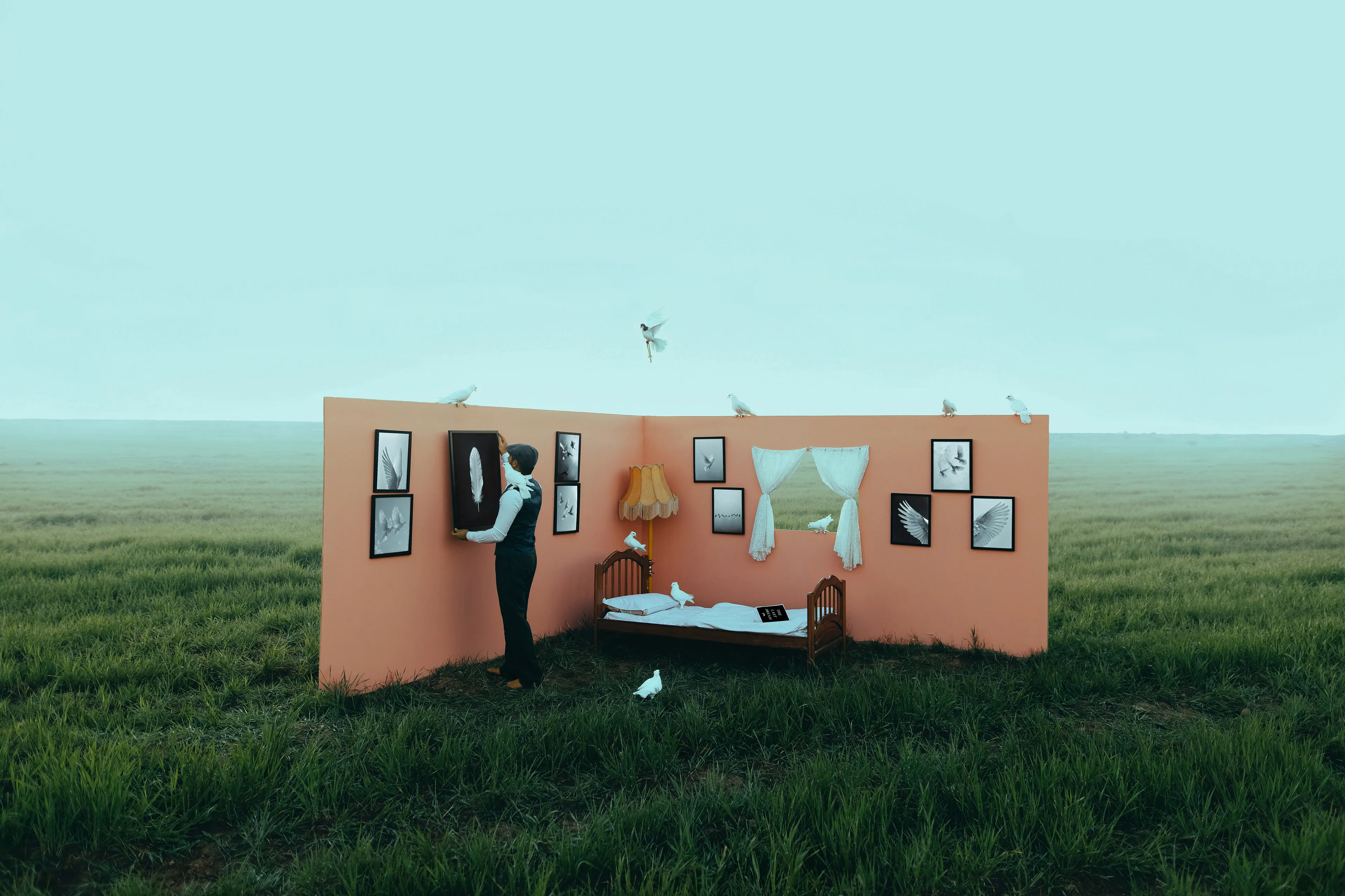 The last dream,
Freedom.

Title by Pablo
Digital photography, Self-portrait (2024)