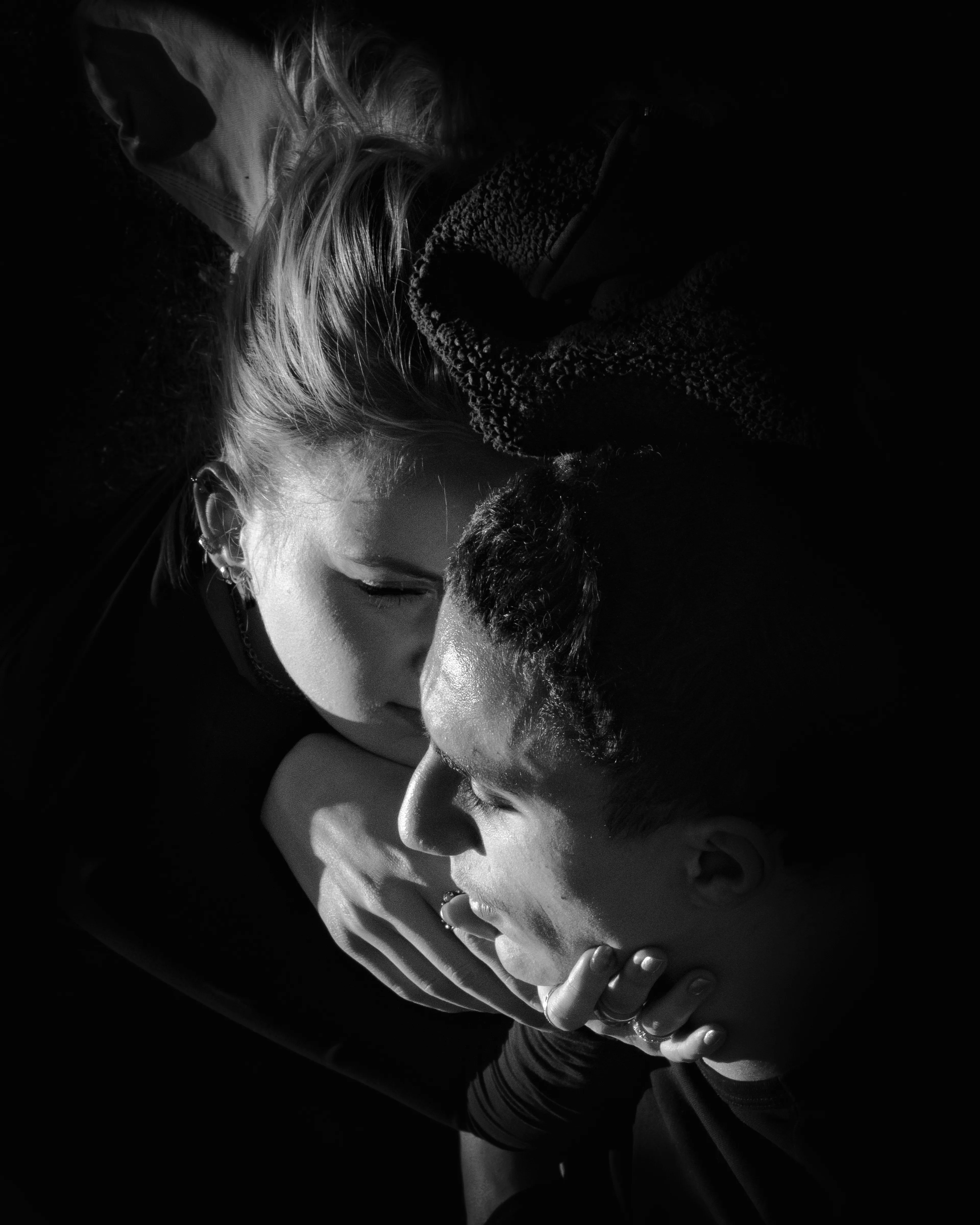 The silent pleasures of unspoken words.

Paris, France (2023)
TOUCH by Billy Dinh