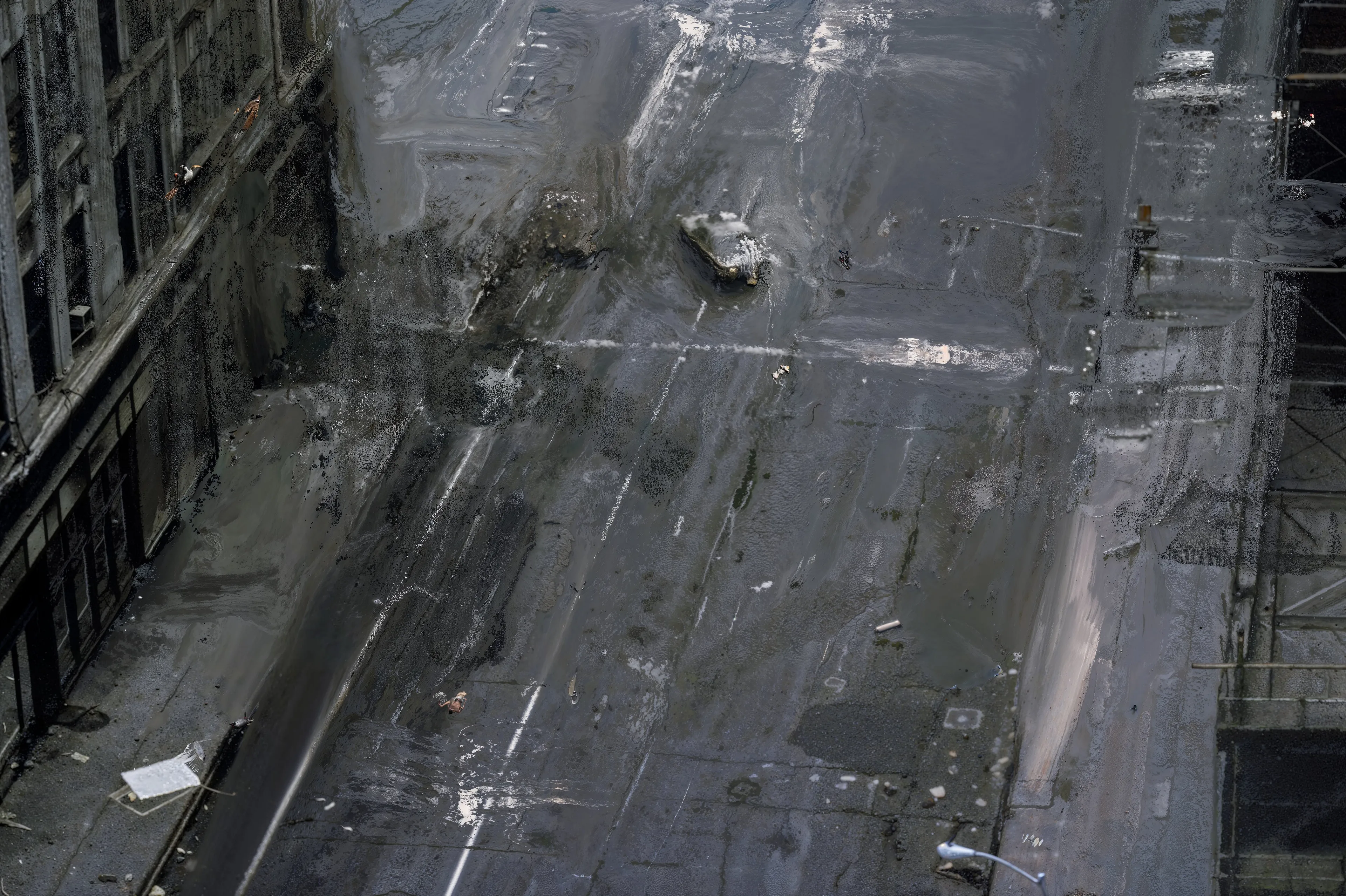 THIS TECHNOCRATIC TOWN

Norman Harman

Postpainting

Circa 2025