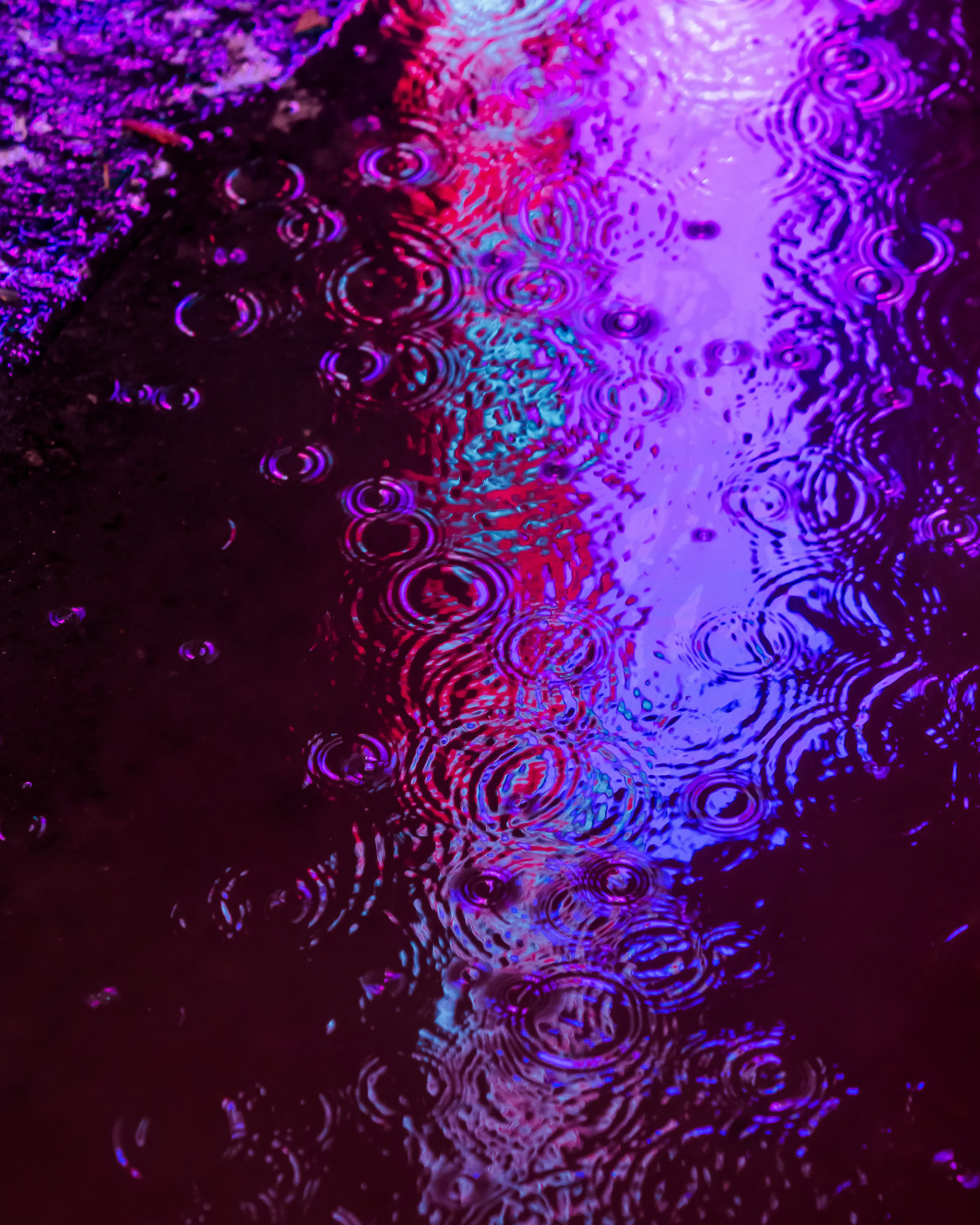 Drip Drop is an ode to the generative beauty of a universe unwinding. 1111 1/1 photographs of rain hitting puddles in Times Square, New York City. Rarity is determined by machine vision detecting a wide range of variables.