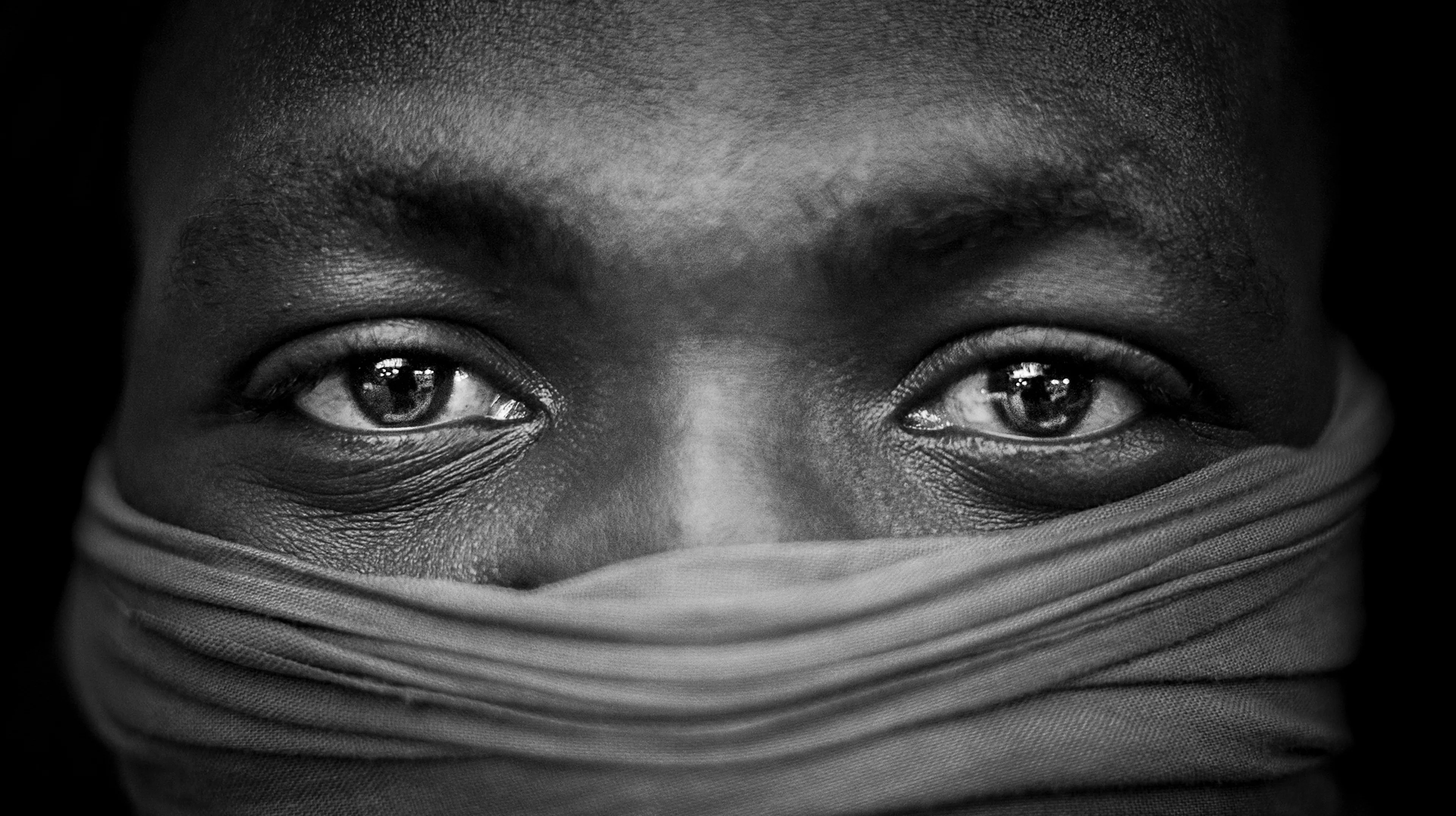 There are a million stories waiting to be told...

Stories that reveal themselves after entering a process of dissociation of self, releasing that silver thread that binds our spirit and body letting us be completely free...

These stories have left a trace of their existence in something as subtle as a scar, a wrinkle, or even a light shimmer in the eyes...

They whisper to us hoping that we listen to them...

Hoping that we pause for a second, and read the pages of that book by entering through the eyes and taking a deep dive into the ocean of their existence called Soul.

-

By: Ilan Derech
Location: Marrakesh, Morocco
Shot on: Sony A7Rii & ZEISS Loxia 2/50
Year: 2019  