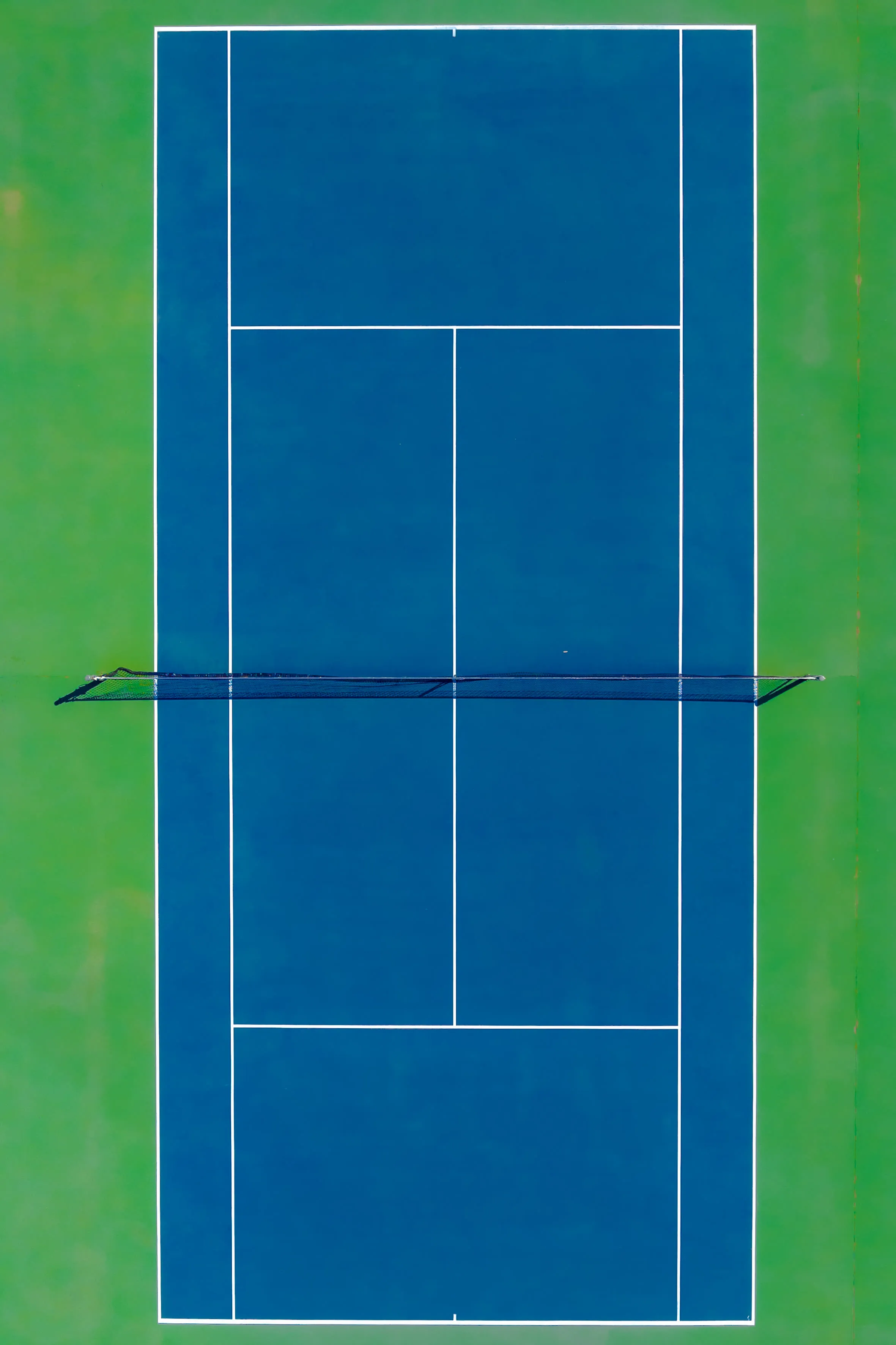 'Williams' pays homage to the Tennis courts used for the US Open Tennis Championship.
It is the forth piece in the 'Grand Slam - A Court Study'. Over the course of 2024, four pieces will be released to represent the tennis court surface and color of the four major championships;
Australian Open
French Open
Wimbledon
US Open
The piece is named after Serena Williams who has the joint-record 6 titles from the 10 championship matches she played in.
*The winning bid will receive a 20x30 museum grade print, as part of a small run of prints.