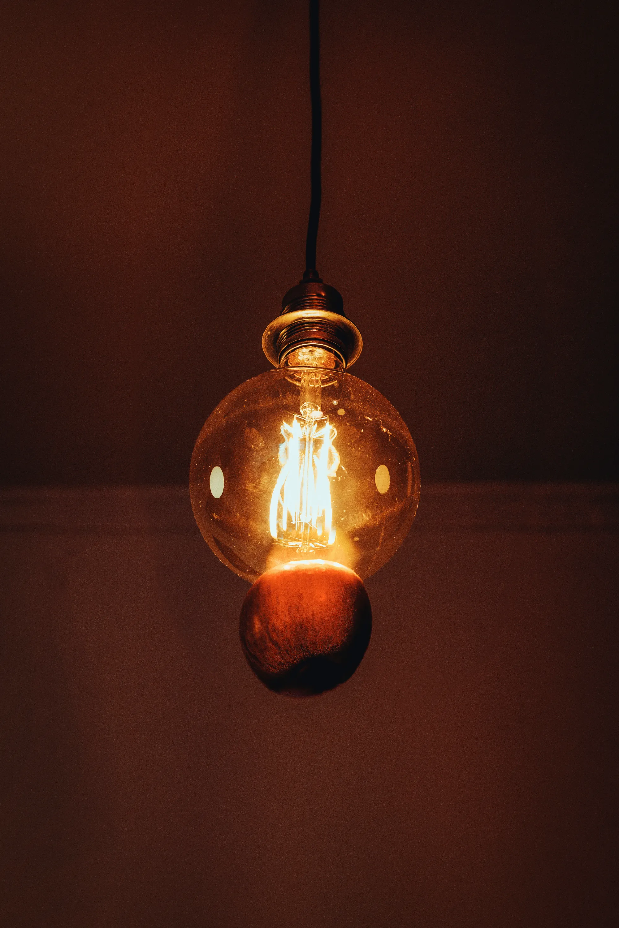 RNDM works: La Pomme de Nikola Tesla.

All work copyright Peter Nitsch 2023. Owner of this work may display for private or public use. No other rights are granted.