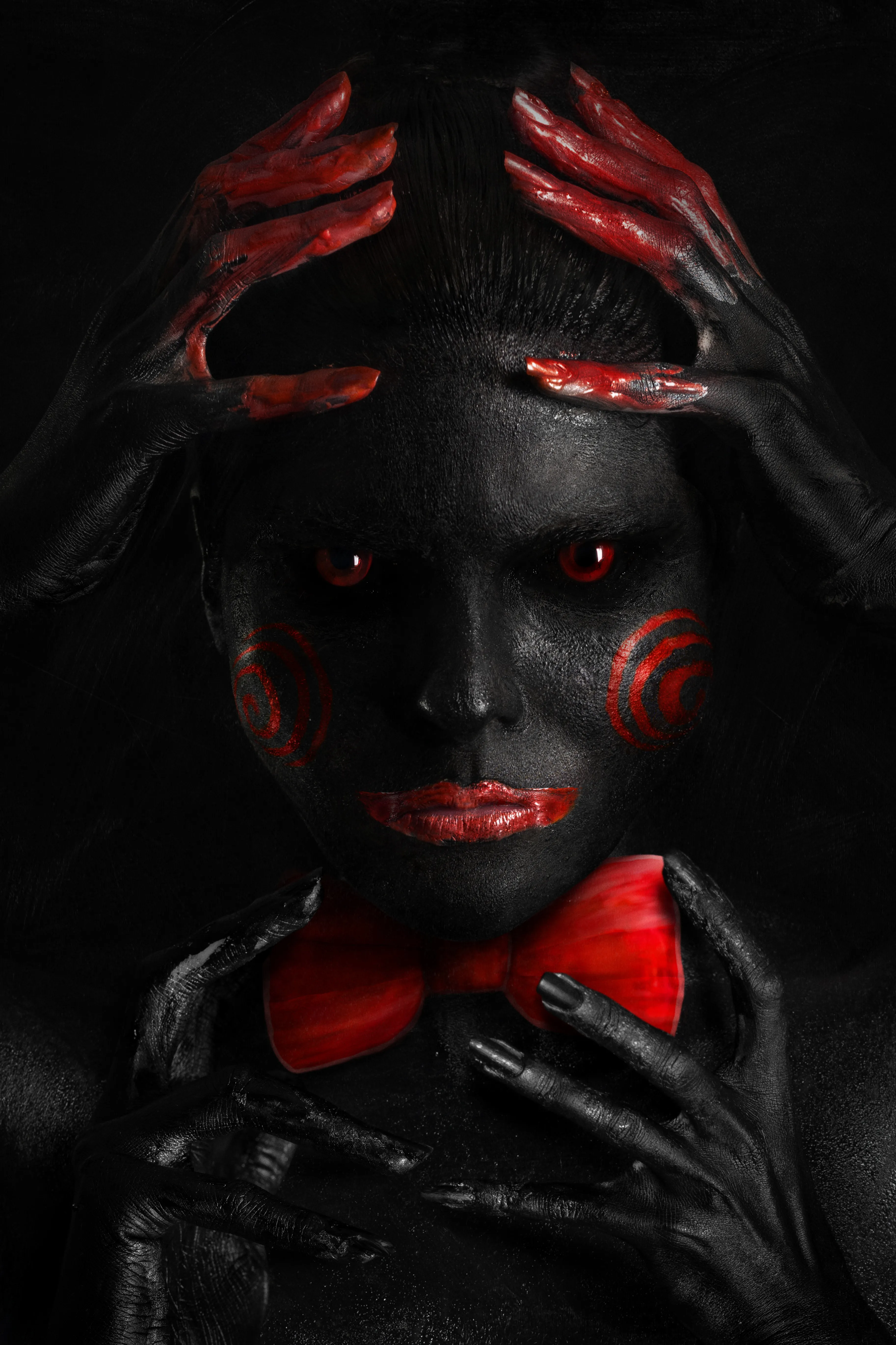 portraiture

bloody mind is all you have yhen you turn away from the light