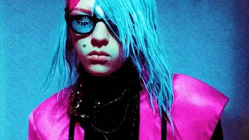 "SEAPUNK2" explores themes of "seapunk" culture and it's influence across fashion, music, and cryptoart