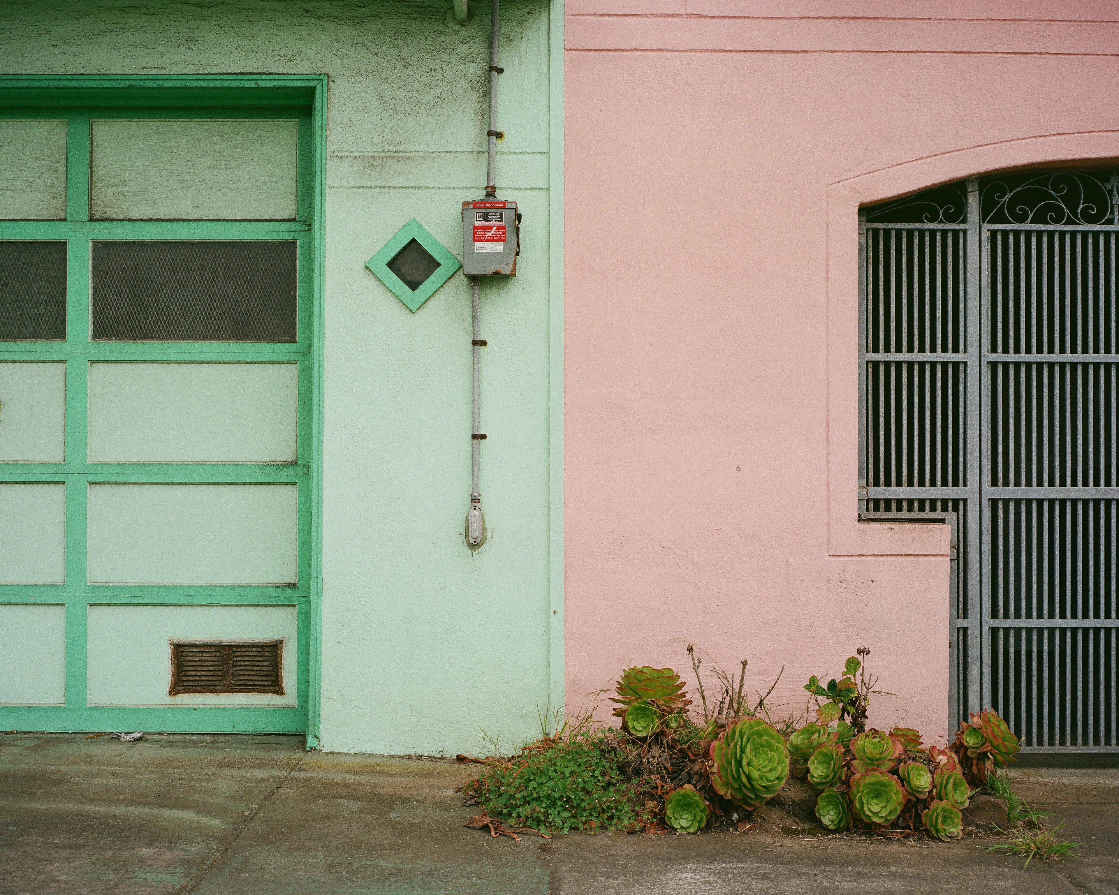 "Outer" is a collection of photographs shot in the Outer Sunset neighborhood of San Francisco, CA. 

Every home in the Outer Sunset has its own unique identity. Although we've likely never met anyone living in these homes, we're able to get a glimpse of their personality through the decorations and color choices of their outer walls.

All photos were shot with a Mamiya 7, using Kodak Portra 400 film stock.